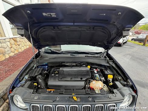 Used 2016 Jeep Renegade Sport w/ Power & Air Group AWD/4WD image 14