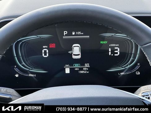 Used 2024 Kia Niro EX w/ EX Cold Weather Package image 16