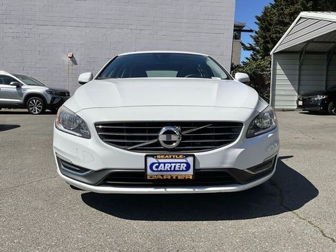 Used 2015 Volvo V60 T5 AWD/4WD image 3