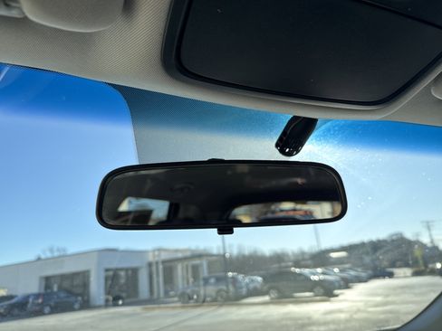 Used 2019 Kia Sorento AWD V6 image 27