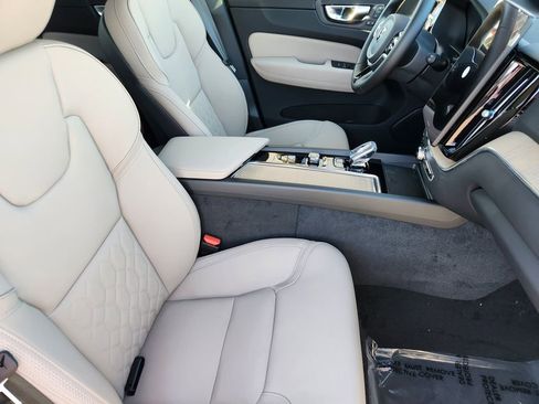 New 2026 Volvo XC60 B5 Plus w/ Protection Package Premier image 4