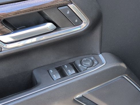 Used 2023 Chevrolet Silverado 1500 RST image 16