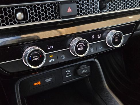 Used 2024 Honda Civic LX image 17