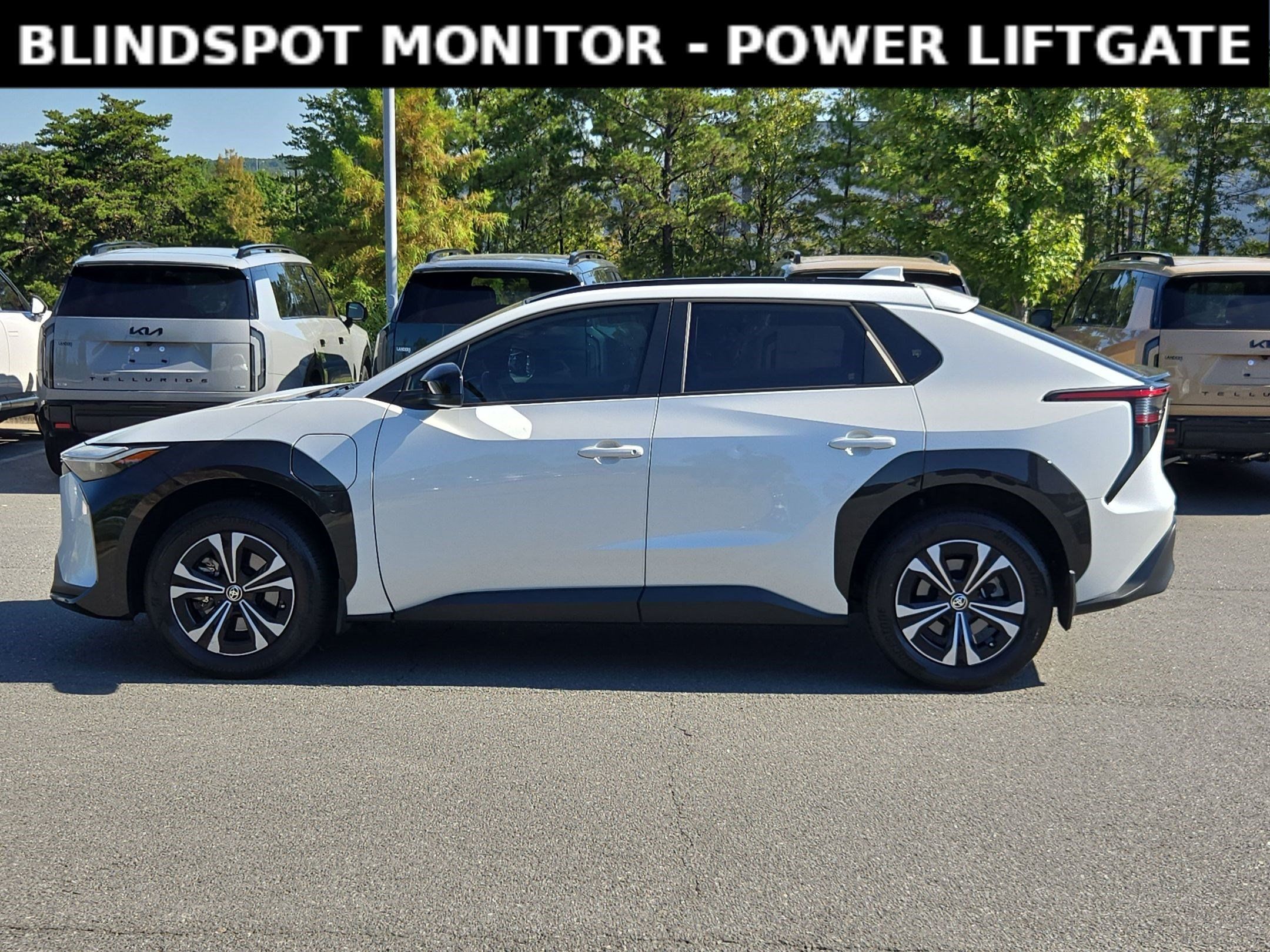 Used 2024 Toyota bZ4X FWD w/ Weather Package image 4