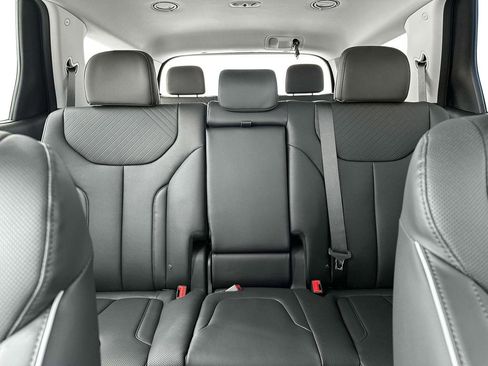 Used 2025 Hyundai Palisade SEL image 18