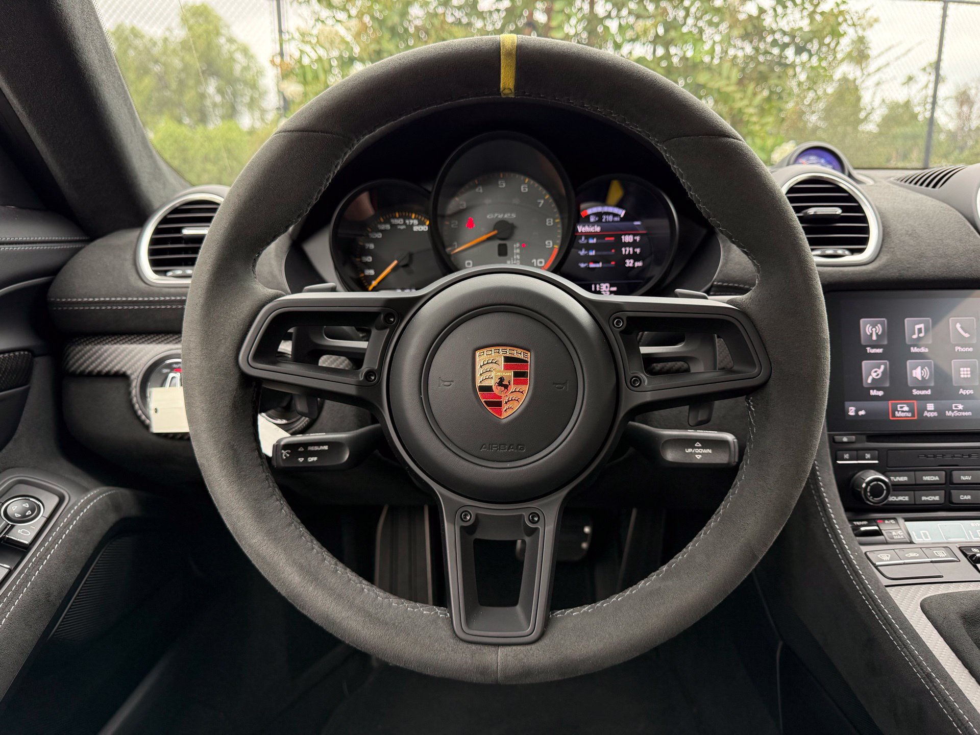 Certified 2024 Porsche 718 Cayman GT4 RS RWD image 15