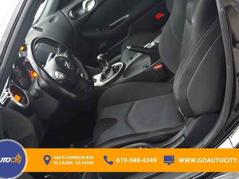 Used 2020 Nissan 370Z Coupe RWD image 9