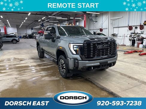Used 2024 GMC Sierra 2500 Denali Ultimate w/ Max Trailering Package image 3
