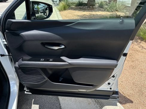 Used 2021 Lexus UX 200 w/ Accessory Package (Z2) FWD image 35