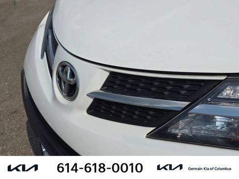 Used 2015 Toyota RAV4 XLE FWD image 13
