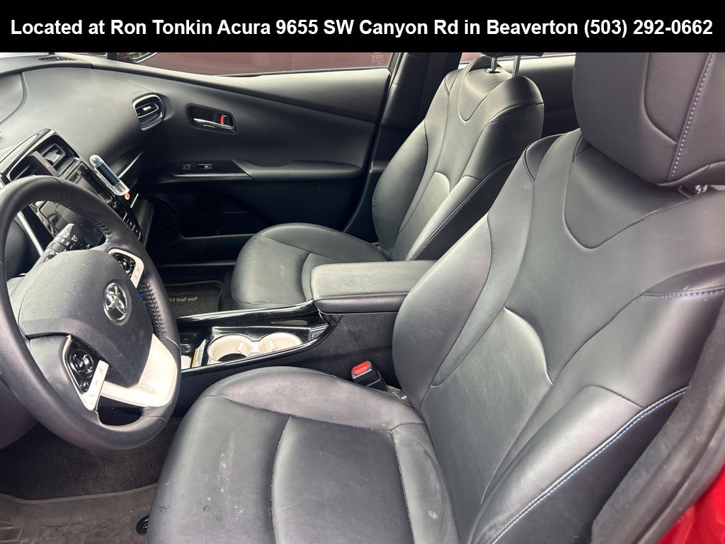 Used 2017 Toyota Prius Three Touring FWD image 7