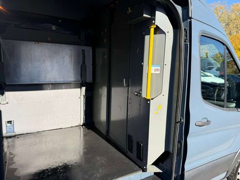 Used 2020 Ford Transit 250 148 High Roof Extended image 29