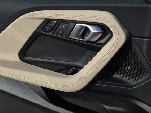 Certified 2025 BMW 230i Coupe w/ Convenience Package image 23