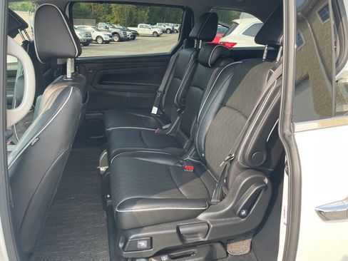 Used 2023 Honda Odyssey Elite image 20