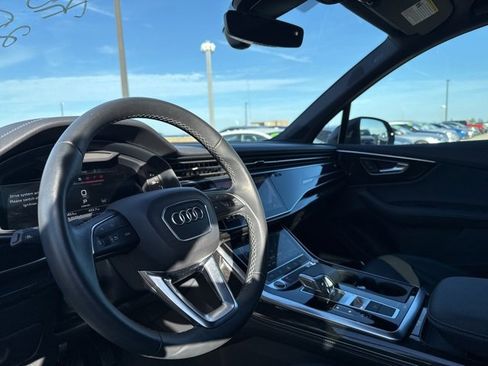 Used 2025 Audi Q7 3.0T Premium Plus image 13