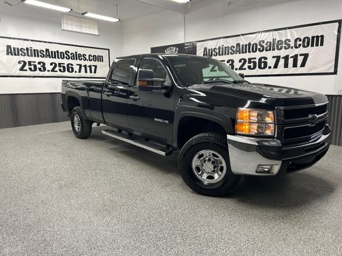 Used 2010 Chevrolet Silverado 2500 LT image 1