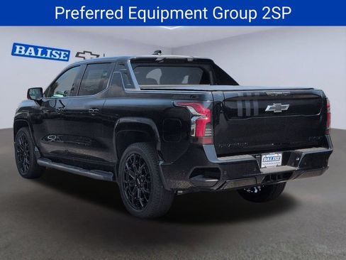 New 2026 Chevrolet Silverado EV 4x4 Crew Cab image 5