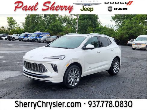 Used 2025 Buick Encore GX Avenir w/ Avenir Technology Package AWD/4WD image 1