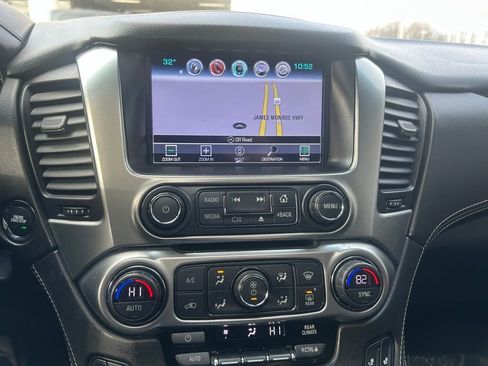 Used 2018 Chevrolet Tahoe LT w/ LT Signature Package image 6