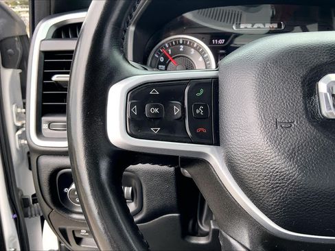 Used 2022 RAM 1500 Big Horn AWD/4WD image 23
