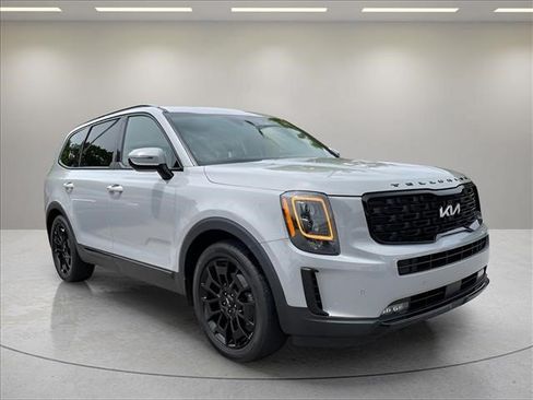 Used 2022 Kia Telluride SX w/ SX Prestige Package AWD/4WD image 7
