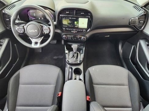 Used 2025 Kia Soul S image 26