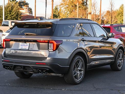 New 2026 Ford Explorer ST w/ Sun And Sound Package AWD/4WD image 4