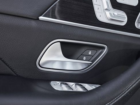 Used 2020 Mercedes-Benz GLE 350 4MATIC image 26