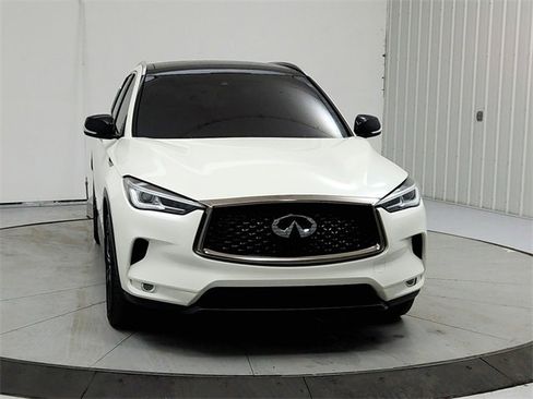Used 2021 INFINITI QX50 Luxe w/ Appearance Package image 2