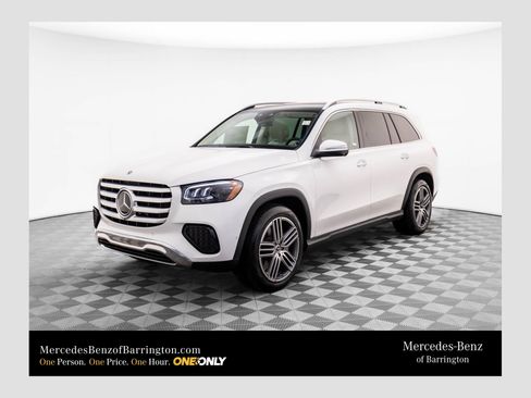 New 2026 Mercedes-Benz GLS 450 4MATIC image 1