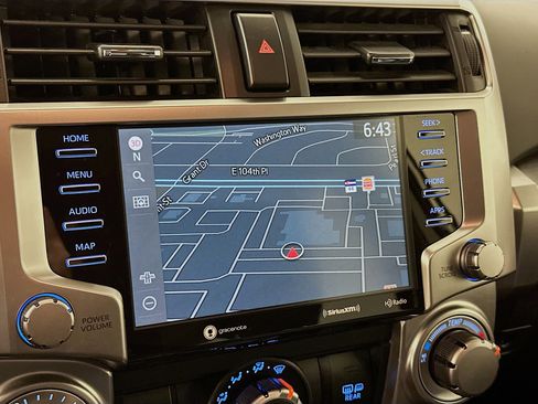 Used 2024 Toyota 4Runner SR5 Premium image 22