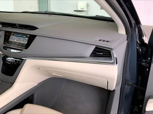 Used 2019 Cadillac XT5 Premium Luxury w/ Driver Assist Package image 19