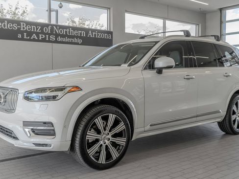 Used 2022 Volvo XC90 T6 Inscription w/ Advanced Package AWD/4WD image 3