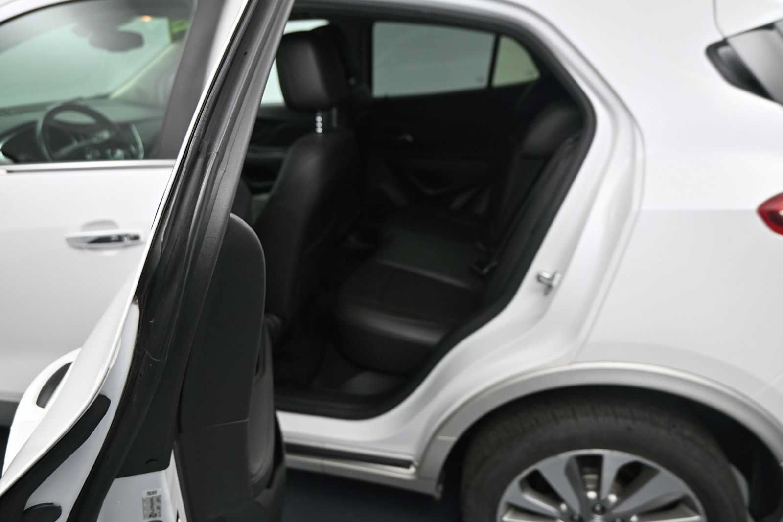 Used 2017 Buick Encore Preferred AWD/4WD image 7