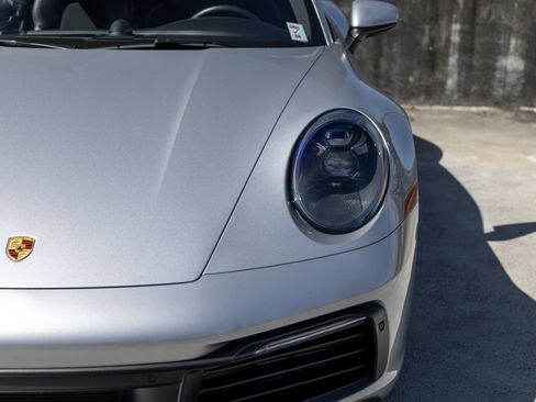 Used 2022 Porsche 911 Carrera S RWD image 16