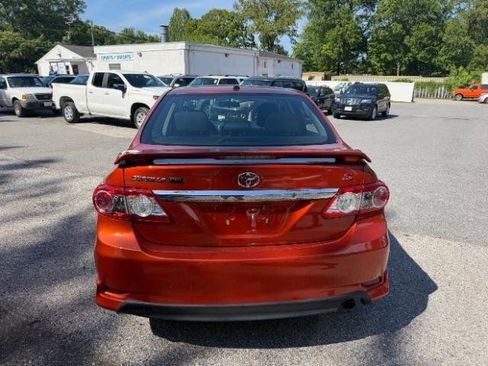 Used 2013 Toyota Corolla S Special Edition FWD image 4