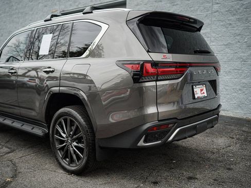 Used 2023 Lexus LX 600 F Sport w/ Accessory Package (Z1) image 12