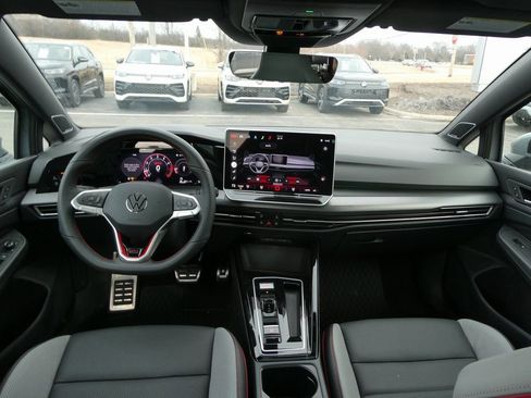 New 2026 Volkswagen GTI SE FWD image 4