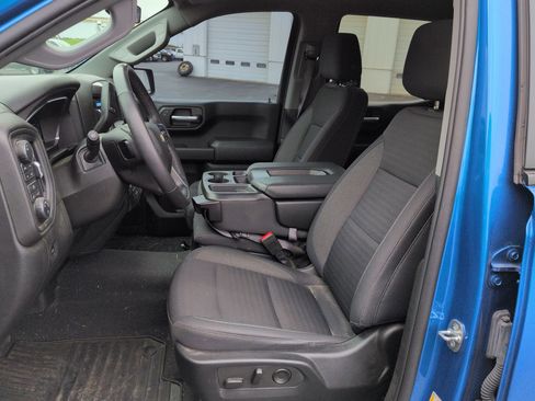 Certified 2022 Chevrolet Silverado 1500 Custom image 19