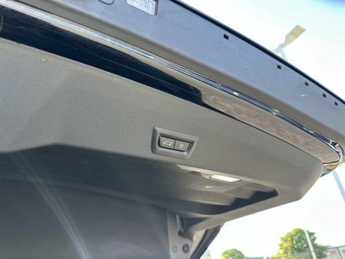 Used 2025 BMW XM AWD/4WD image 34