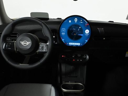 Used 2025 MINI Cooper S image 17