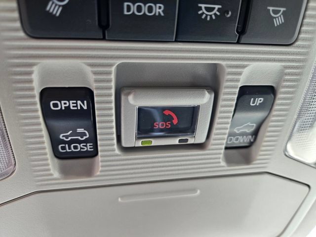 Certified 2025 Toyota RAV4 XLE w/ Convenience Package AWD/4WD image 31