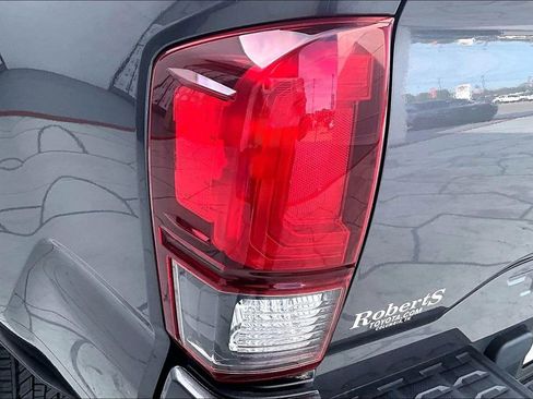 Certified 2020 Toyota Tacoma SR w/ SR Convenience Package image 22