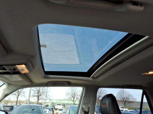 Used 2024 Toyota 4Runner TRD Off-Road Premium w/ Off Road Premium Plus Package image 11