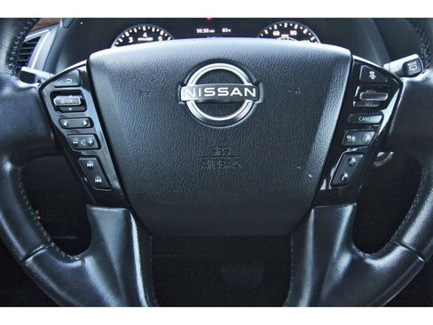 Used 2022 Nissan Armada SL w/ Captain's Chairs Package image 18