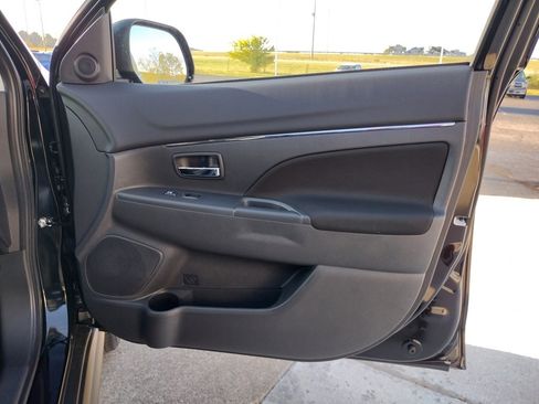 New 2025 Mitsubishi Outlander Sport ES image 28