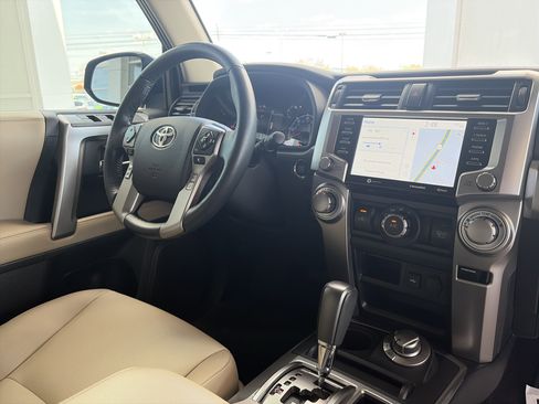 Certified 2023 Toyota 4Runner SR5 Premium image 25