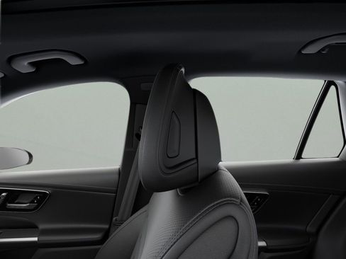 Used 2026 Mercedes-Benz GLC 300 image 45