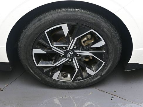 Certified 2024 Hyundai Sonata SEL image 10