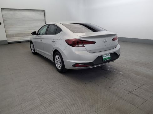 Used 2020 Hyundai Elantra SE w/ Cargo Package (C1) FWD image 5